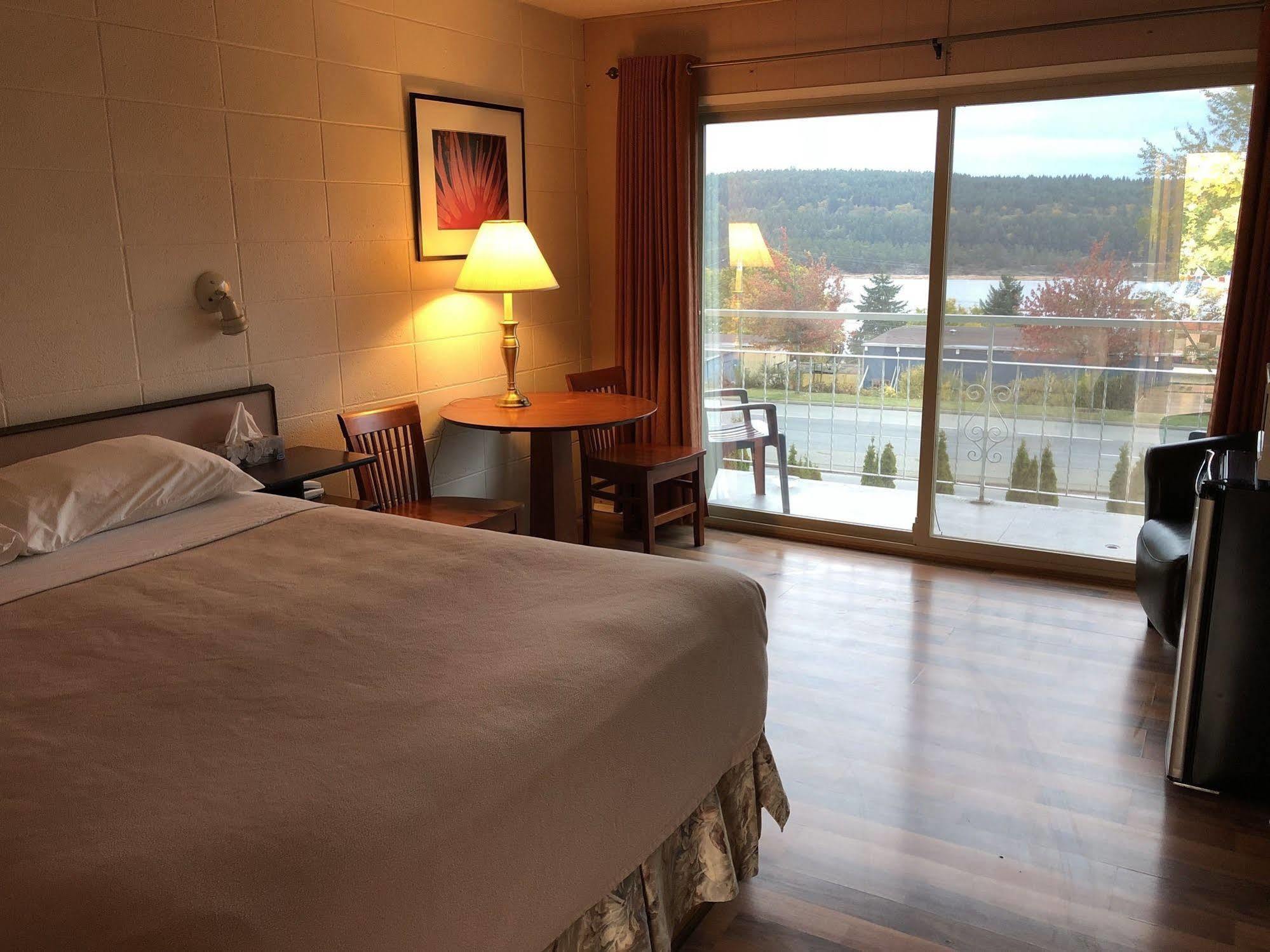 Holiday House Motel Ladysmith Luaran gambar