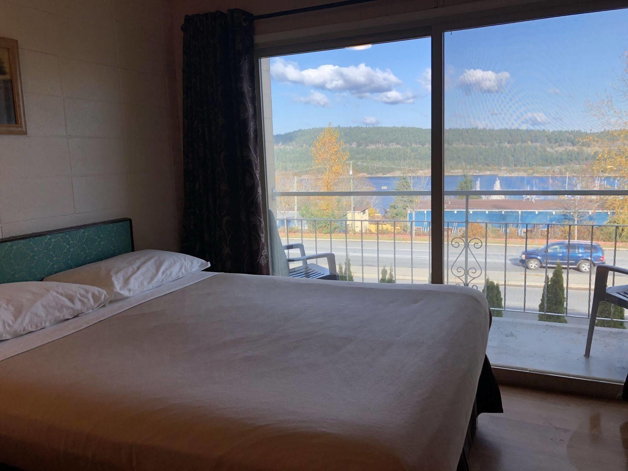 Holiday House Motel Ladysmith Luaran gambar